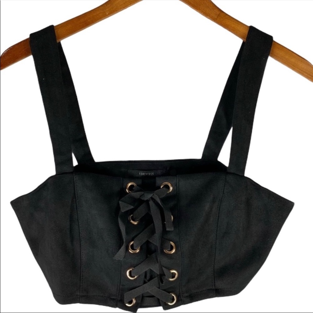 NWT Forever 21 Ladies Lace Up Crop Top